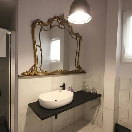 Il Chiostro 4*